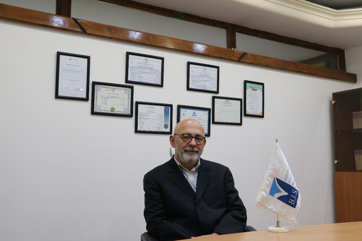 Jahandar Afkham Ebrahimi